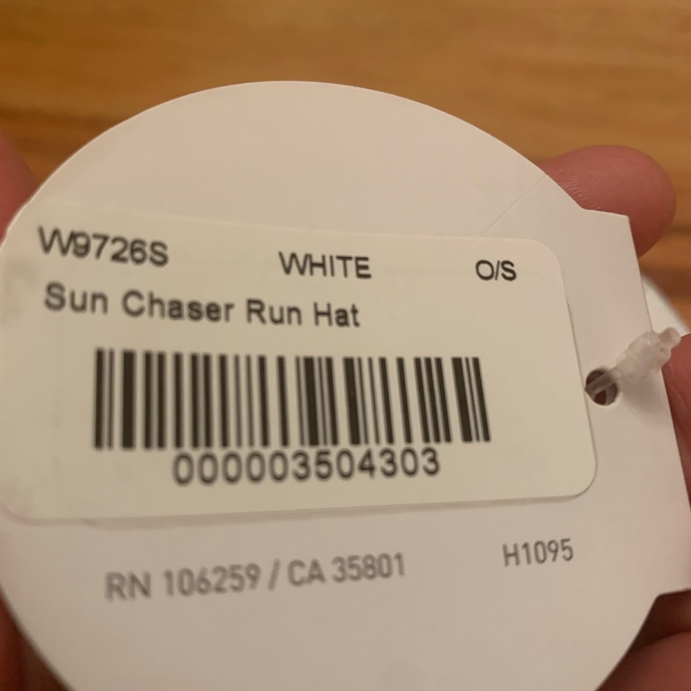 Lululemon sun chaser run hat
